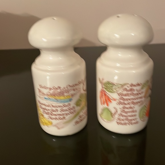 Avon Salt and Pepper Shakers 1980 Vintage Ceramic Printed Lettering Pattern - Picture 2 of 6